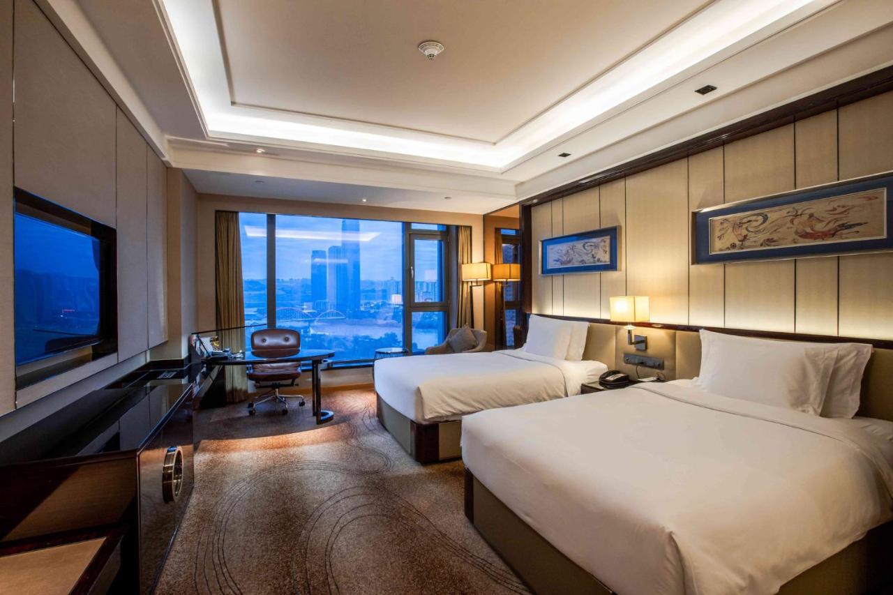 Crowne Plaza Hotel Lanzhou By Ihg Exteriör bild