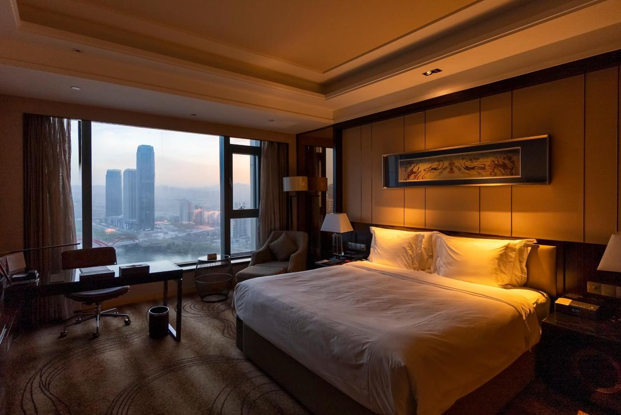 Crowne Plaza Hotel Lanzhou By Ihg Exteriör bild